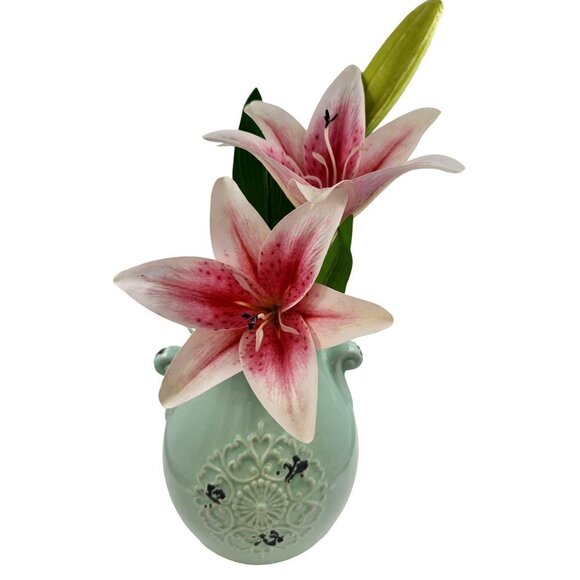 Orejon Turquoise Table Centerpiece Vase, 1970's Country Cottage Spring Decor - Picture 2 of 8